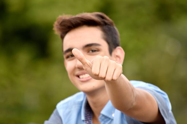 Teen-guy-Thumbs-up